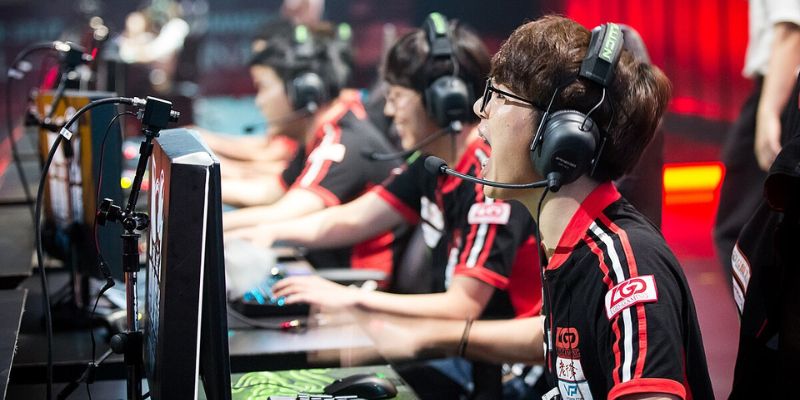 Tham gia cá cược Esports cùng các tuyển thủ đẳng cấp
